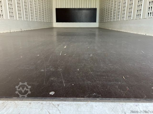 Swap body trailer KRONE Wechselbrücke Koffer