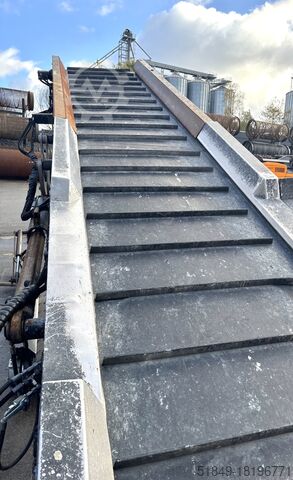 Mobile shredding plant Doppstadt Inventhor 9 K