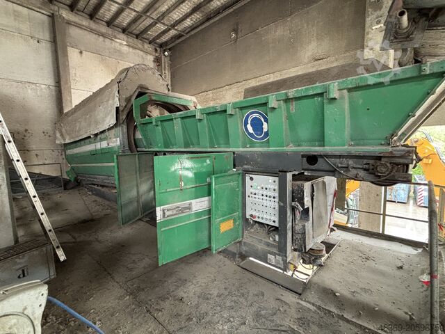 Screen Machine Neuson 