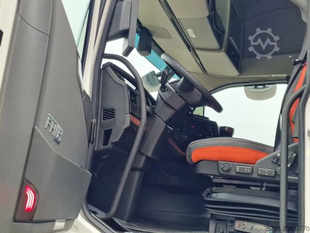 Standard-SZM Volvo FH 16 780 Aero Globetrotter XL 4x2 - NEW - Full...