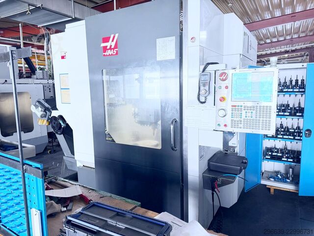 Vertical Machining Center HAAS UMC-750