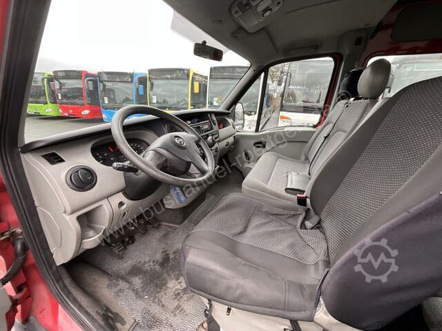 Passenger transport Opel Movano 2,5 CDTI