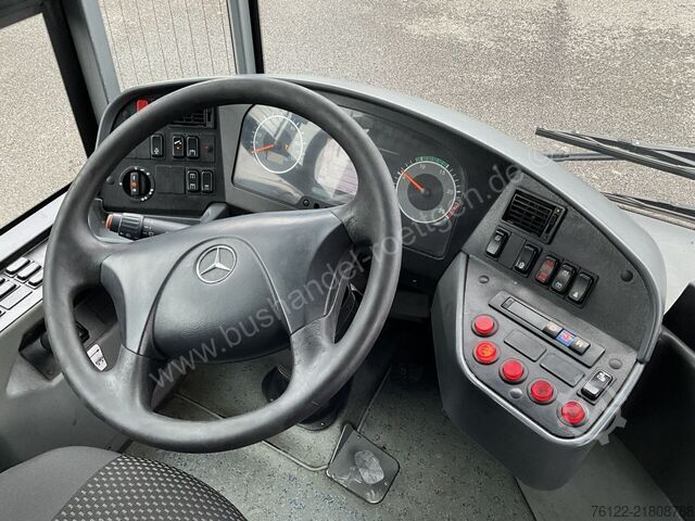 Articulated bus Mercedes-Benz Conecto G