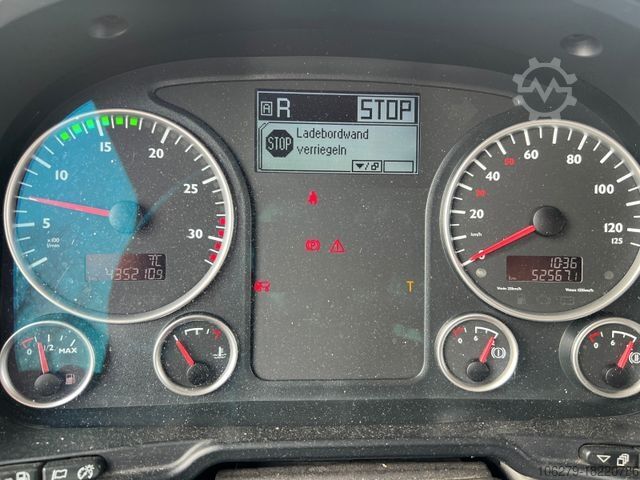 Refrigerated truck MAN 12.220 Kühlwagen