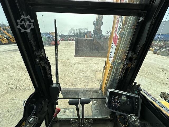 Mini-Bagger JCB 48Z-1