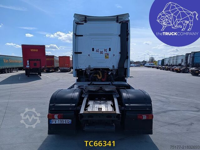 Standard-SZM Mercedes-Benz Actros 1845
