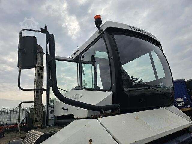 Terminal-Zugmaschine TERBERG RT 282 | 4X4 |