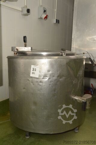 Steam brewing kettle