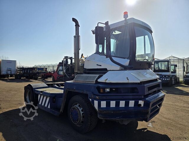 Terminal tractor TERBERG RT 282 | 4X4 |TURNING CHAIR| AUTOMATIC GEAR|248...