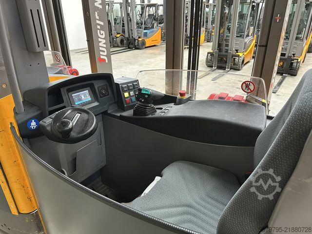 Reach truck Jungheinrich ETV 216 L GNEDZ
