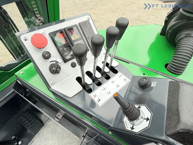 4-way forklift Combilift CB3000 / TRIPLEX 4900MM / FREE LIFT