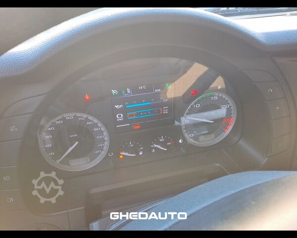 Standard SZM IVECO TRATTORE STRADALE IVECO S - WAY 460 LNG METANO