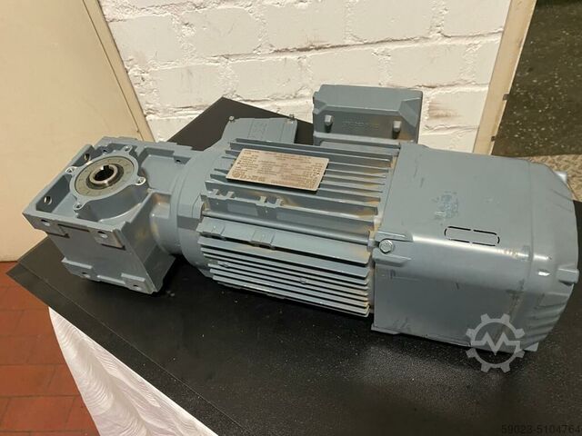 SEW Eurodrive Motor Antrieb Fördertechni SEW-EURODRIVE Art Nr.: SEW02
