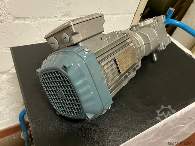 SEW Eurodrive Motor Drive Conveying technology SEW-EURODRIVE Art Nr.: SEW03