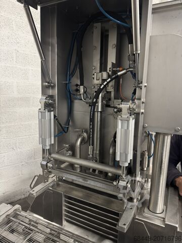 Formmaschine MLF 400 + Springband GEA MultiFormer 400 + Schietband