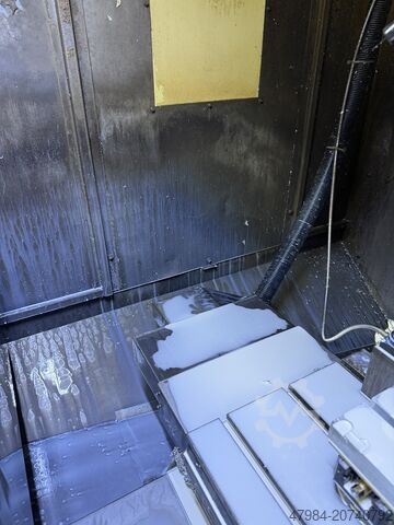 CNC Vertikal-Bearbeitungszentrum STAMA MC 014