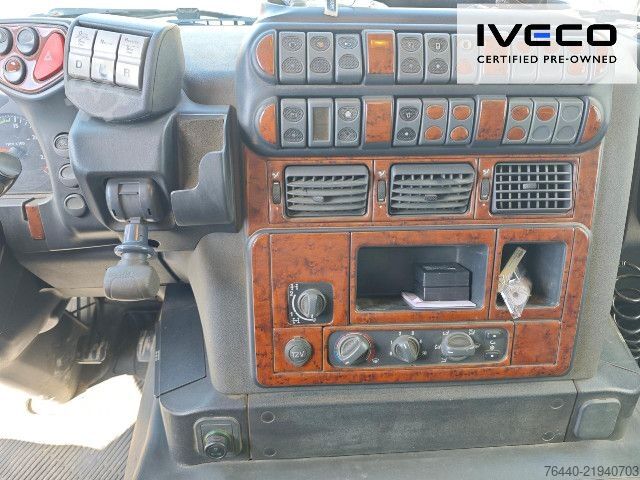 Kipper LKW IVECO TRAKKER mit EFFER Kran 470/5S !!!Motor neu!!!