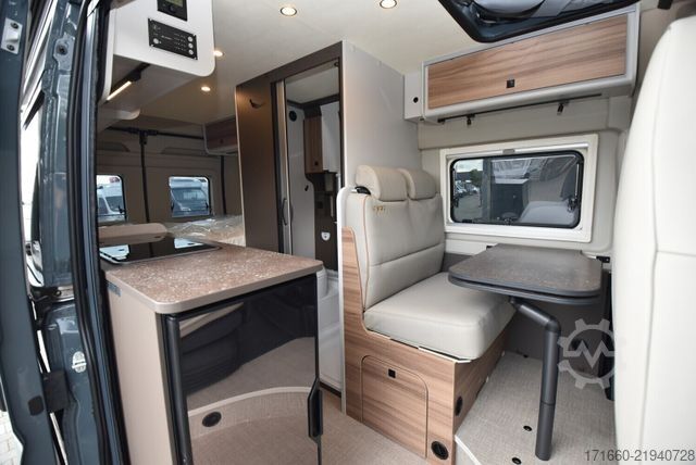 Campervan BÜRSTNER B66 C 600 * Sondermodell B66 * Aufstelldach *