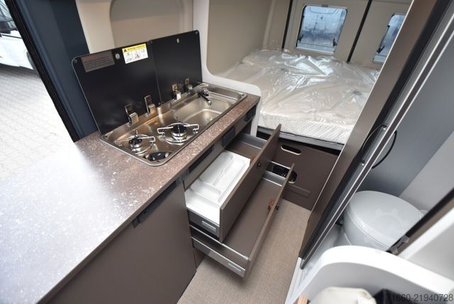 Campervan BÜRSTNER B66 C 600 * Sondermodell B66 * Aufstelldach *