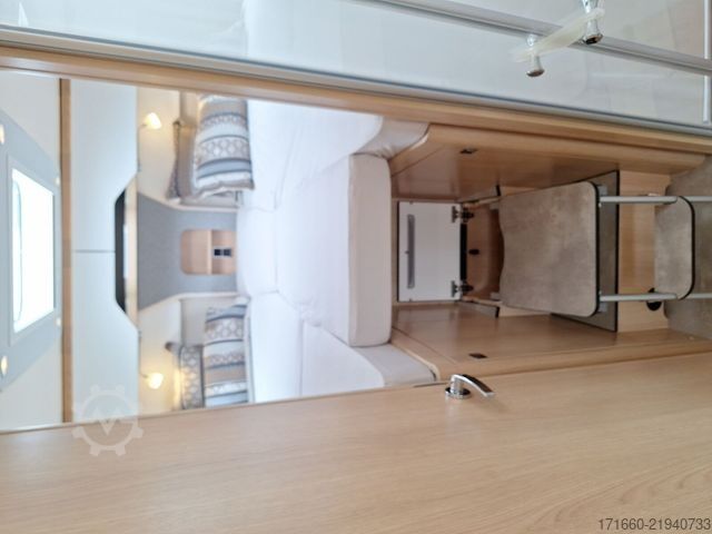 Integrated camper HYMER/ERIBA B-Klasse ML I BlackLine 780