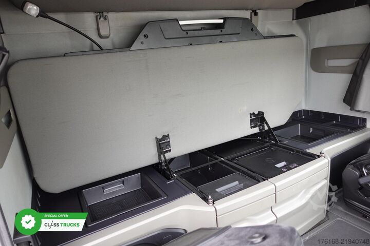 Standard tractor unit MAN TGX 18.480 GX ACC