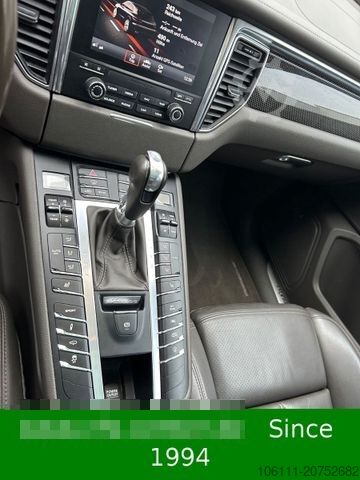 Pick-up PORSCHE Macan Turbo 3,6L V6 PANO/BOSE/CARBON/ALCANTARA