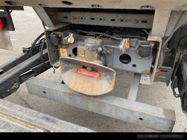 Kühlkoffer-LKW MERCEDES-BENZ Axor 2529 L Kühlk. Klima+LBW 2to+CarrierSupra750