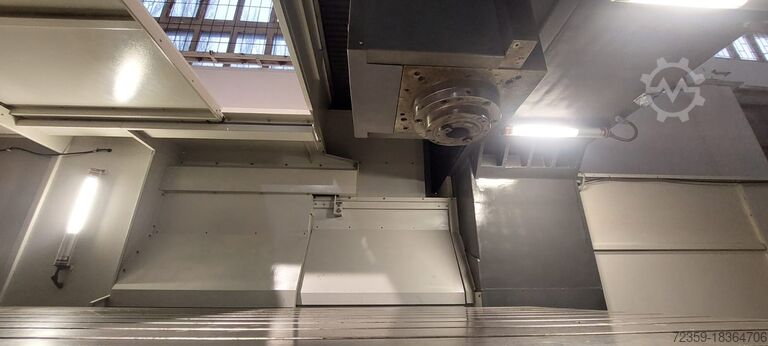 Machining center YCM DCV 3016B