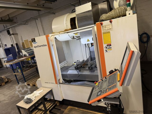 Vertical machining center +GF+ Mikron VCExxPro