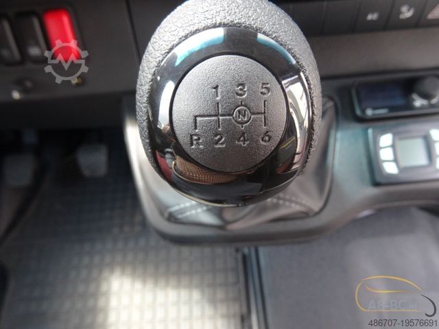 Kleinbus MERCEDES-BENZ Sprinter CMS, 24 Sitze, Euro6, Neu erste Reg 22