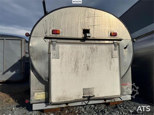 Tank on hook frame Tank on hook frame