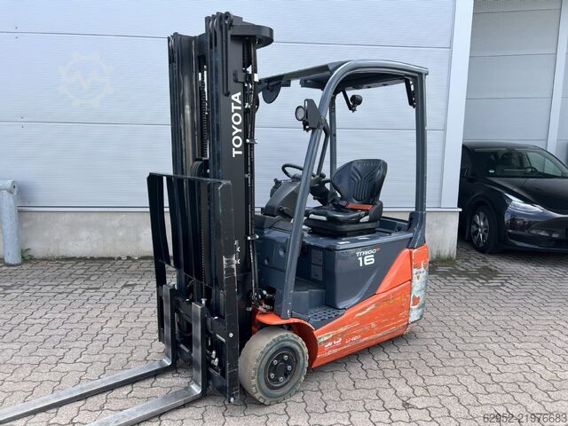 Electric 3-wheel forklift Toyota 8 FBEK 16 T