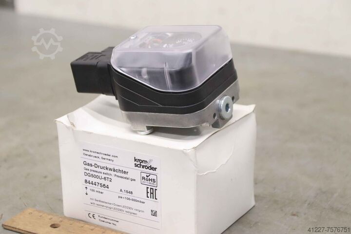 Pressure switch Kromschröder DG500U-6T2 84447564
