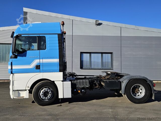 Standard SZM MAN TGX 18.440 4x2 LLS