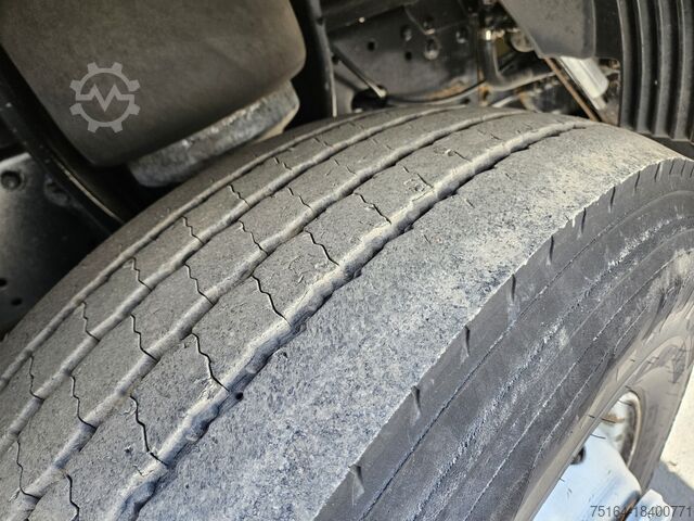 Standard SZM MAN TGX 18.440 4x2 LLS