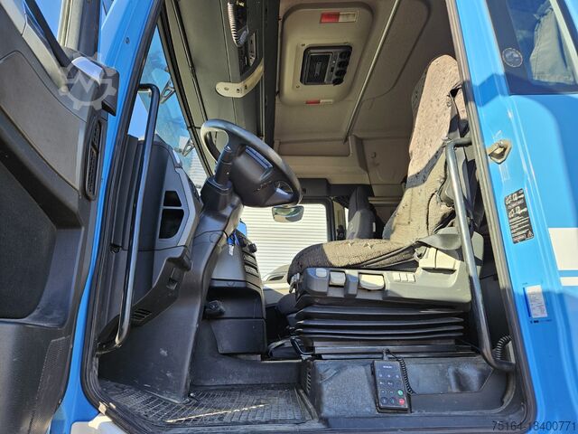 Standard SZM MAN TGX 18.440 4x2 LLS