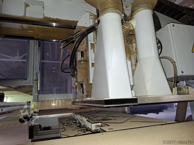 Durchlauf-Bearbeitungszentrum Weeke Optimat BHX 500