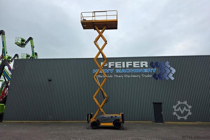 Scissor lift Haulotte Compact 12DX Diesel, 4x4 Drive, 12m Working Height