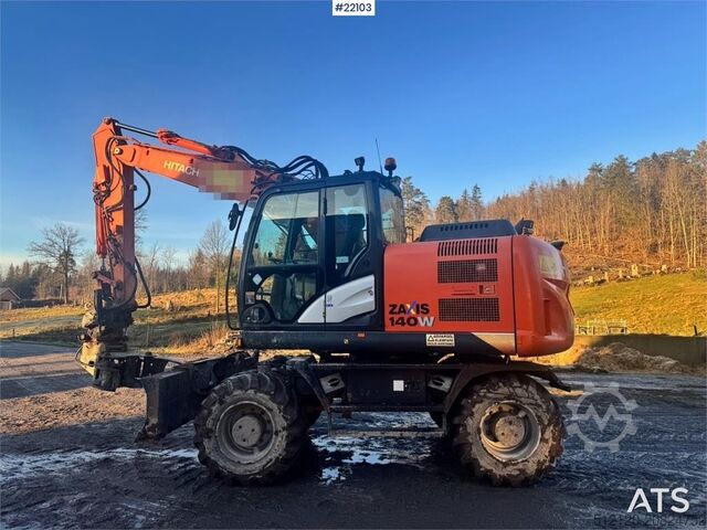 Wheel excavator Hitachi ZX140W-5B wheeled excavator with rototilt, 3 bucke