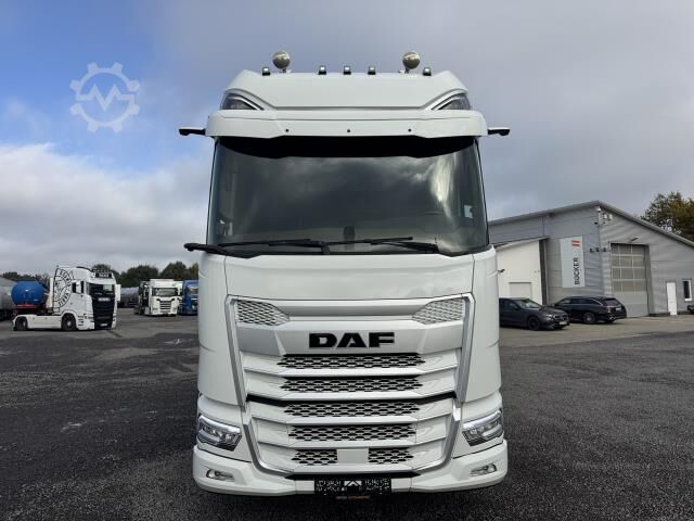 Standard tractor unit DAF XG+ 530 FT 4x2 VExec Standklima Intarder Leder