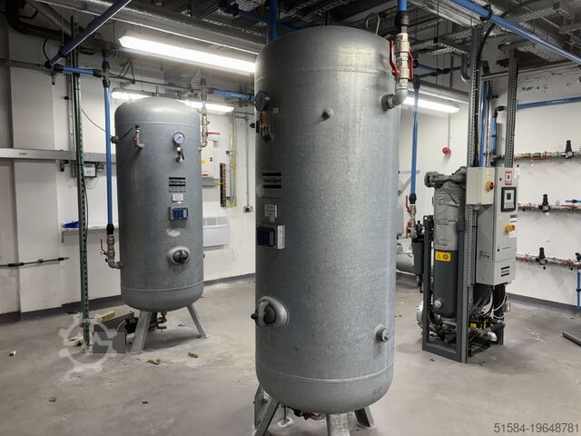 Screw compressor Atlas Copco AQ37VSD