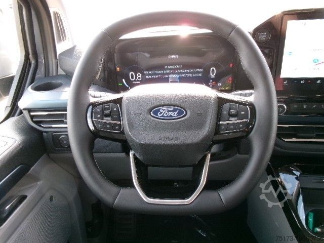 Kleinbus FORD Tourneo Custom 320L2 Active 4x4 AHK Pano 19Zoll