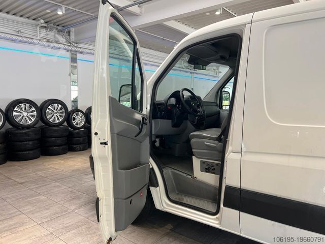 Kastenwagen VOLKSWAGEN Crafter 2,5 TDI Lang *1.Hand*Garantie*AHK*
