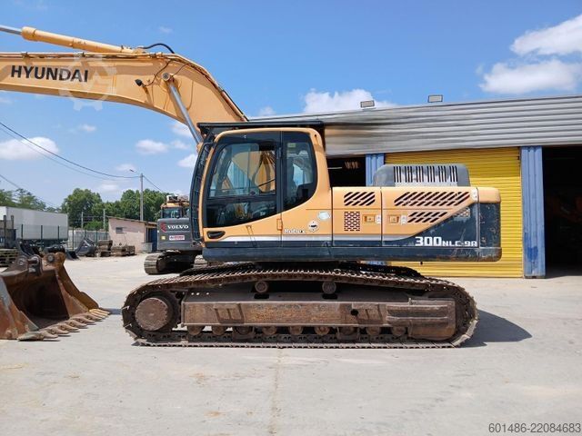 Kettenbagger HYUNDAI R 300 NLC-9A