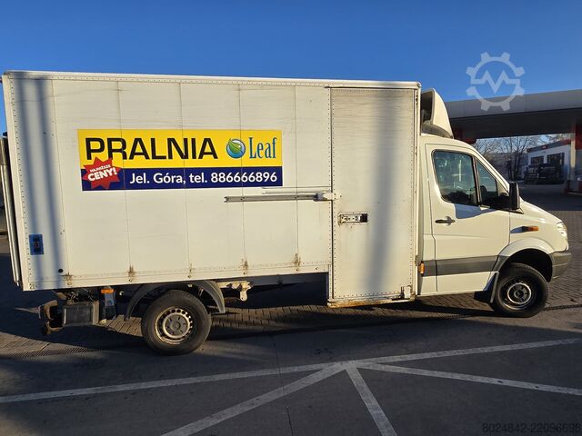 Container with tail lift Mercedes-Benz Sprinter Kontener Winda 906