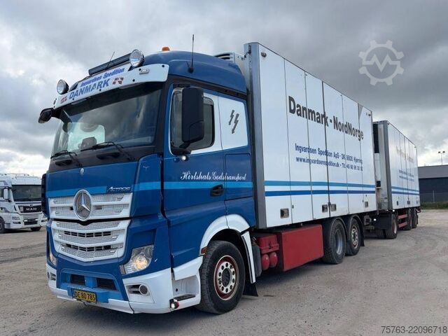 Refrigerated/frozen transport Mercedes-Benz Actros 2553 6x2 - Thermoking frigo - Loadlift +...