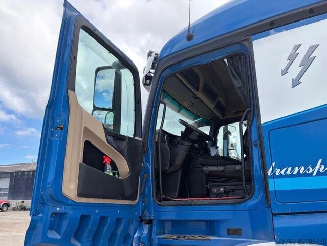 Refrigerated/frozen transport Mercedes-Benz Actros 2553 6x2 - Thermoking frigo - Loadlift +...