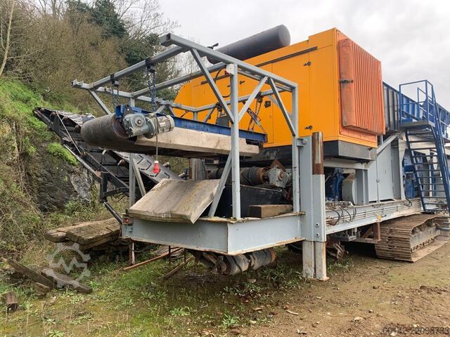 Mobile crushing and screening plant Vidts machinery 
