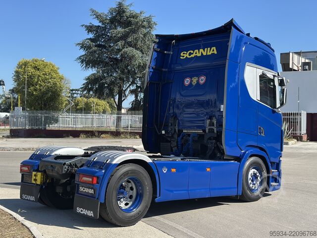 Standard tractor unit SCANIA 590 S FULL PNEUMATIC