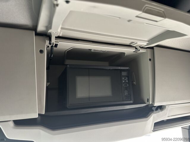 Standard tractor unit SCANIA 590 S FULL PNEUMATIC